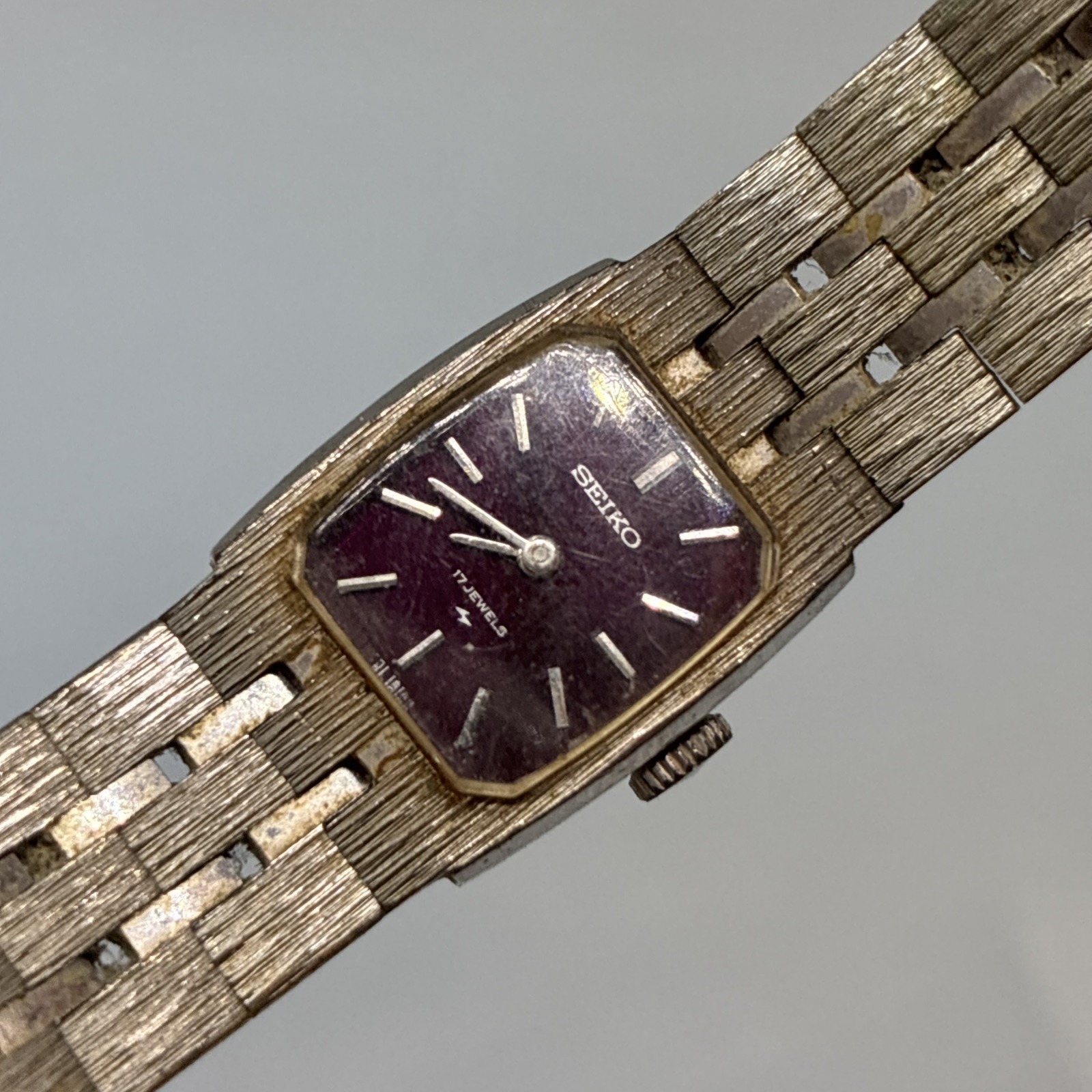 Vintage Seiko Silver Tone Womens Watch Burgundy Red Dial Rare Manual Winding